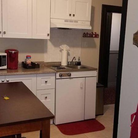 Cozy 1-Bdr Suite #20 By Amazing Property Rentals Gatineau Exterior foto